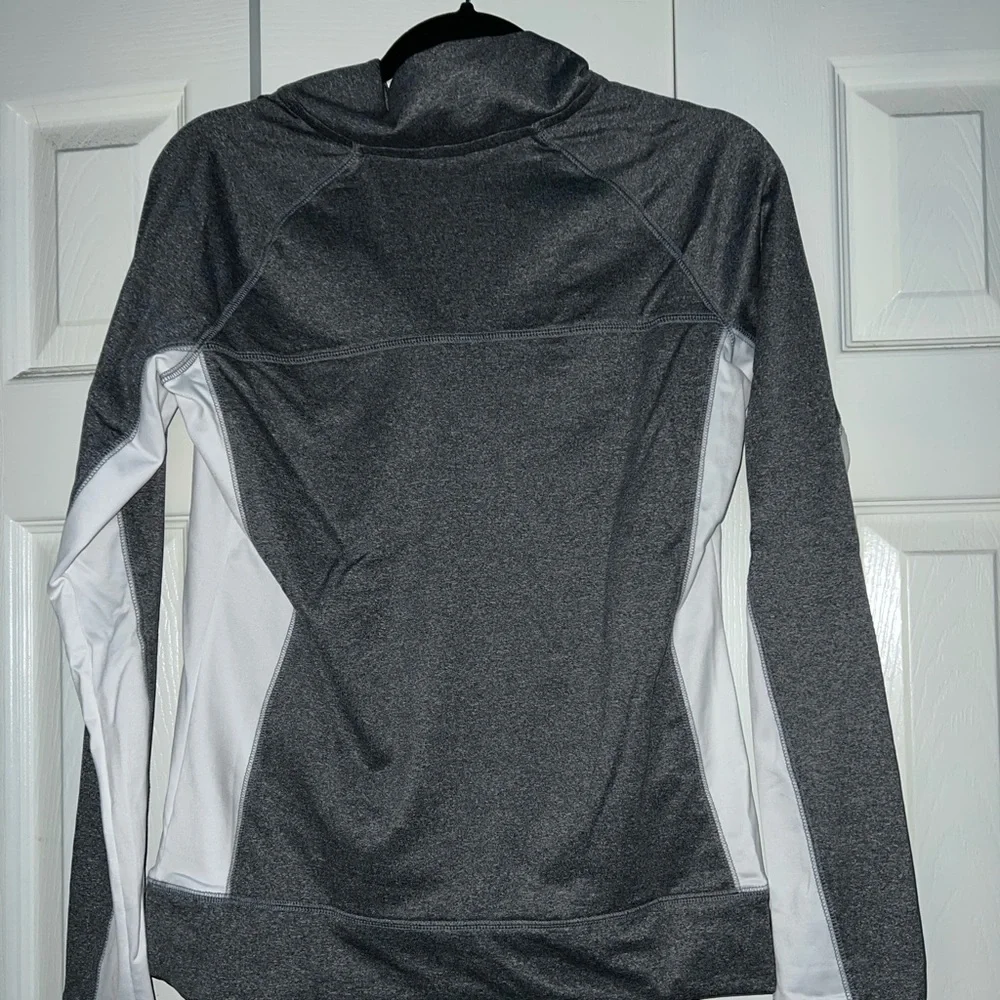 Light pull over - Picture 3 of 3